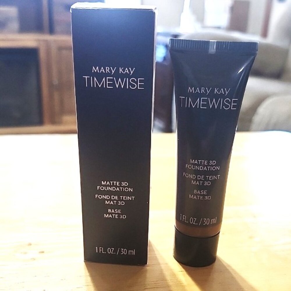 Mary Kay Timewise Matte 3D Foundation Bronze W 150, 1 oz/30 ml
